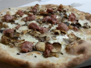 Pizza Su Pizza