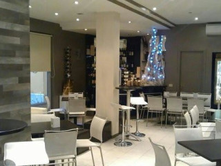 Penguin Cafe
