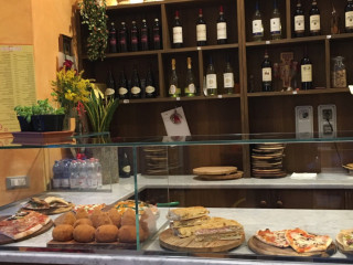 Pizza In Piazza