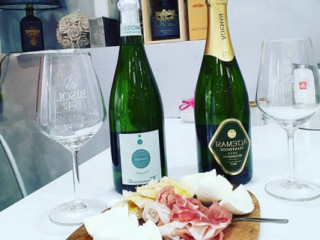 Wine Republic