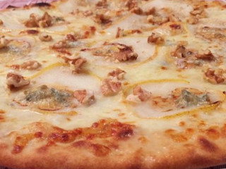 Becue Pizza Grill