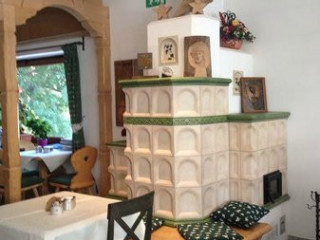 Caffe' 53
