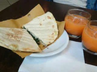 Caffe Moderno