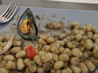 Holiday Osteria Di Mare E Pizza