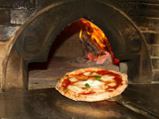 Pizzeria La Partenope