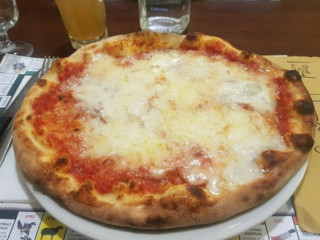 Pizzeria Rosso Di Sera