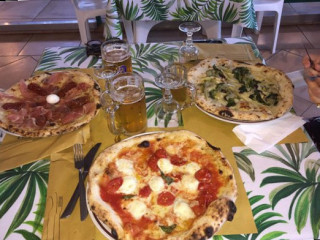 Pizzeria Aquila Di Procentese Giulia