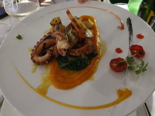 P23 Sea Lounge