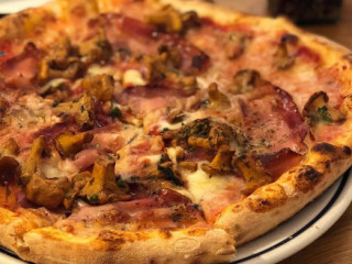 Pizzeria Tirol