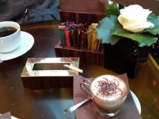 Gucci Cafe
