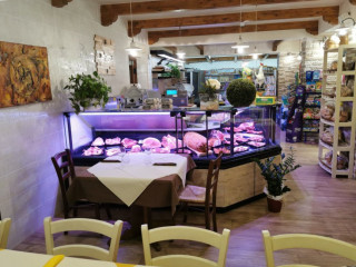 Alimentari E Macelleria Calabrese Giuseppe