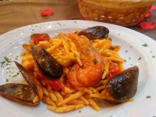 Mangia N'terra E Stusciate Subbra