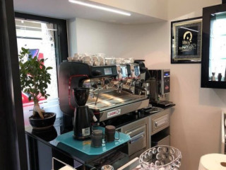 Mirror Coffee