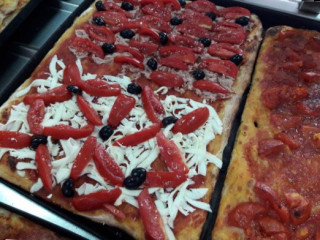 Pizza A Taglio Di Paola De Julis