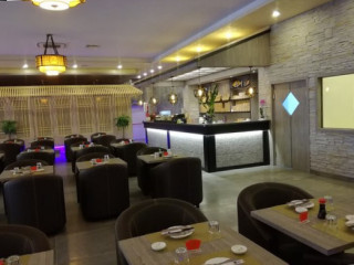Taku Sushi