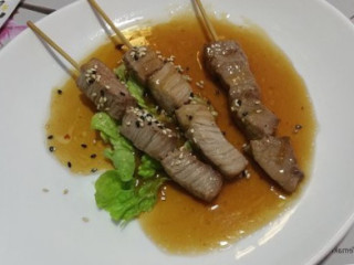 Tuna Sushi Giapponese Di Hu Liqiu