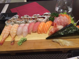 U Sushi