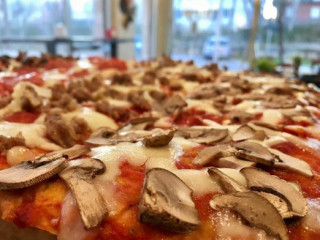 La Brezza Piadineria E Pizza
