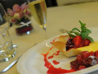 Trattoria La Mora
