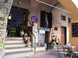 Ricici Caffe