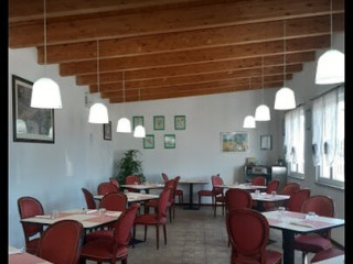 The Golden Trattoria Pizzeria