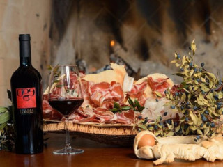 Tenute Delogu Agriturismo E Vini
