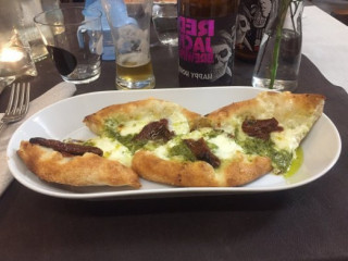 La Mesticheria Wine Pizza Gourmet