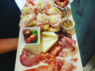 Osteria Battibecco