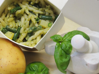 Pippo A Vernazza Tradizione Street Food