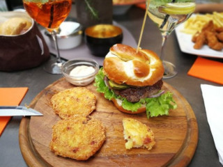 Gastro Lounge Bruthendler
