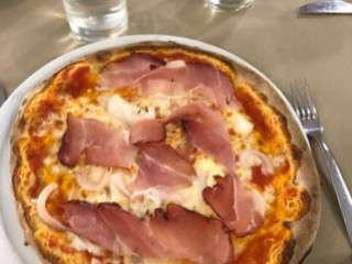 Zsa Trattoria Pizzeria