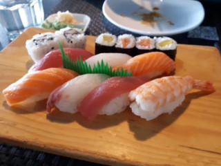 Time's Wok Sushi
