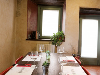 Raggiocorto Wine