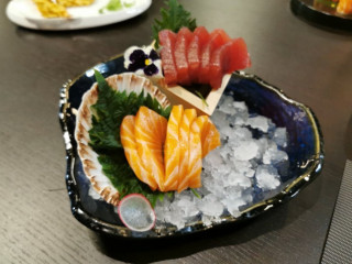 Hana Sushi Experience
