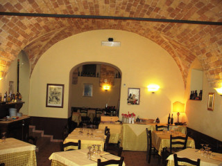 Ostaria La Pergola