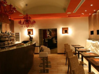 Cafe Opera