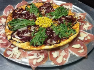 Pizza Hot