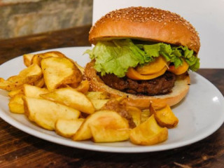 Ninety's Pizza Burger More