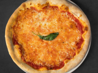 Amo Pizza
