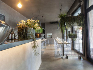 Flor Osteria Moderna