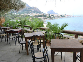 Baia Dei Fenici