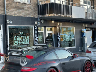 Bastard Burgers