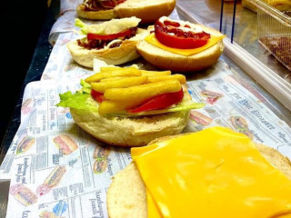 Charlie's Burger