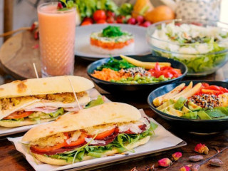 Break Bistro