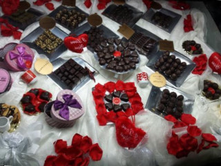 Dejavu Luxury Lounge