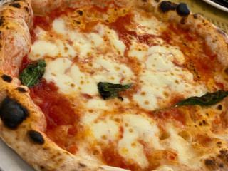 Pizza E Mozzarella
