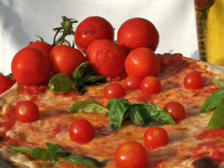 Pizzeria La Grgilia