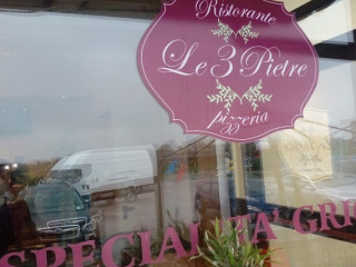 Le Tre Pietre
