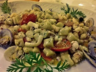 La Petroniana