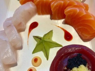 Yum Yum Unconventional Sushi